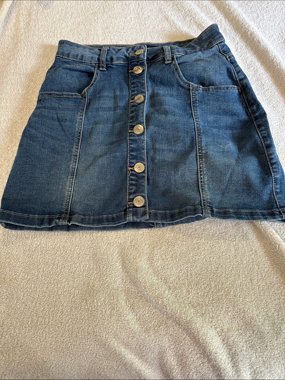 Almost famous- Classic Blue Denim Button-Front Mini Skirt - Picture 2 of 7
